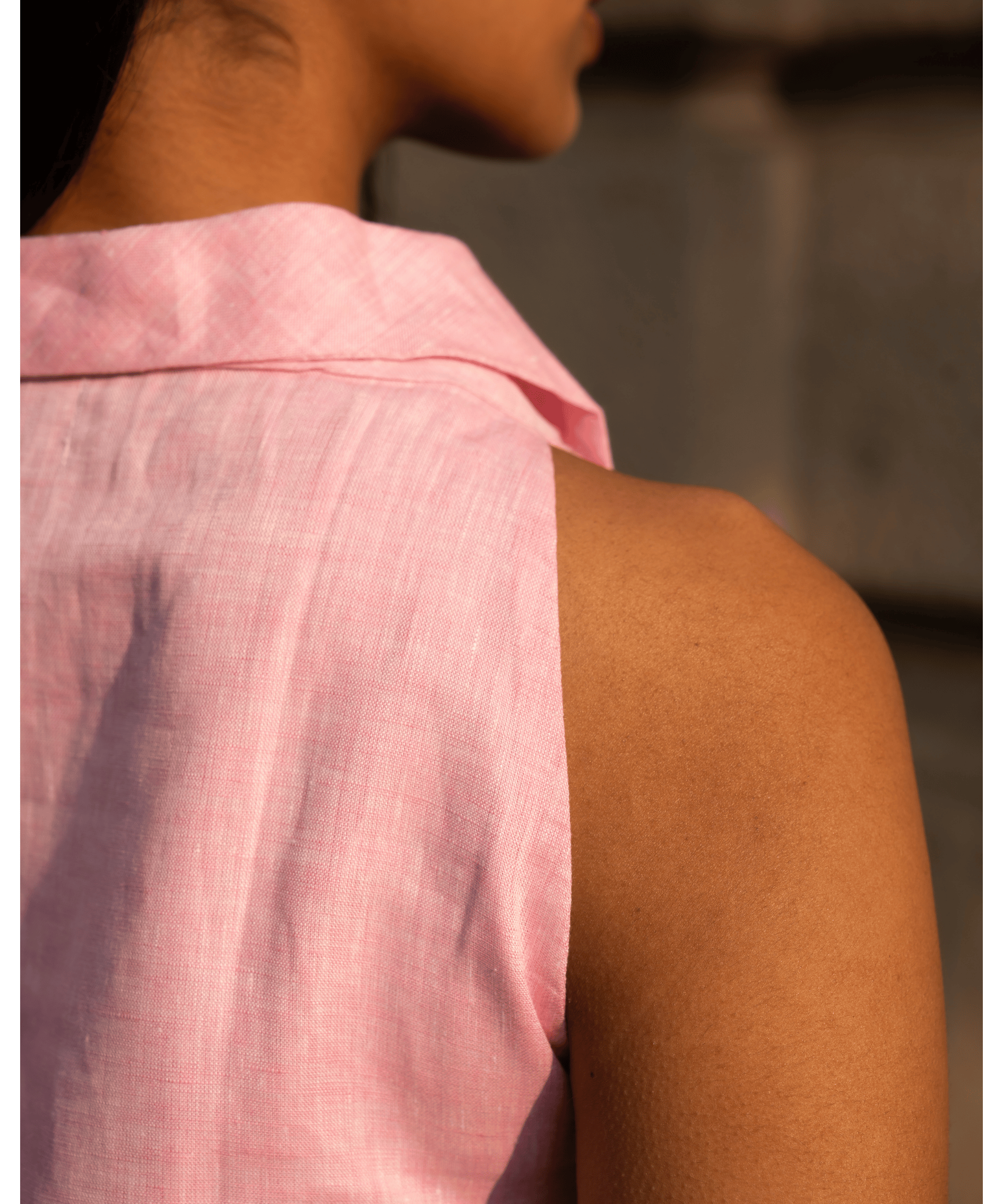 Pink Linen V-Neck Buttoned Top